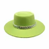 Chapeaux à large bord femmes 8 cm Porkpie chapeau avec chaîne en argent dôme chaud Fedora Style rétro perle Panama automne hiver