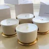 Fyra luktar aromaterapi IV Parfym Candle Fragrance 220g Dehors II Neige Feuilles D039or Lle Blanche L039air du Jardin med 2964483