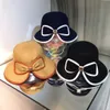 Eleganti cappelli intrecciati, casual, all'aperto, fatti a mano, freschi e avari, con visiera di paglia, fascia di alta qualità