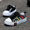 Kinder Cartoon Leinwand Schuhe Jungen und Mädchen Casual Low-Top-Schuhe Baby Frühling und Herbst atmungsaktive einzelne Mode Turnschuhe 211022