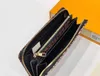 Long portefeuille Designer Coin Purse Women Carte Holder Cow Coue Cuir Portefeuilles Hippy LockMe Racs Léopard Print241V