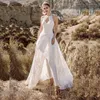 Wit Jumpsuit Overskirts 2021 Trouwjurken Bruidsjurken Halter Hals Kant Geappliceerd Bruid Broek Pak Vloer Lengte Satijn Vestidos de Novia