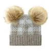 Bébé chapeau tricot Crochet bonnet avec Double pompon boule de fourrure Pom noël Plaid enfant en bas âge enfant hiver chaud chapeaux garçon fille casquette
