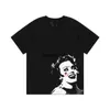 s pays homage to Mona portrait T-shirt summer loose casual big V print short sleeve for lovers