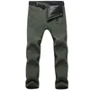 Sträck Vattentät byxor Män Casual Vinter Tjock Varm Fleece Shark Skin Byxor Man Windbreaker Sweatpants Mens Tactical Pants 210714