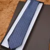 Partihandel 18 Stil 100% Silk Tie Classic Tie Brand Mäns Casual Slips Presentförpackning