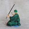 Zoro figurer en bit figur anime zoro sittande figurer modell staty pvc docka hem skrivbord bil dekora skulptur hantverk samlarobjekt4208167