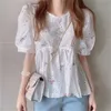 韓国のエレガントな花の刺繍の中空ブラウスシャツの女性PuffのスリーブOネックファッションチュニックトップのソリッドレディースBlusas Mujer 210518