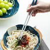 Ätpinnar -Grade vit lätt att använda hög temperatur keramisk porslinware chopstick japansk stil hushåll