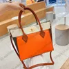 Do meu lado PM TOTE TOTE ELEGENTE BACO MONOGRAMAS VINTAGEM PADRￃO DE WOMENS DESENS DESENS Luxurys Bolsa Bolsas de ombro Cross Body263o