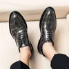 Resmi Ayakkabı Erkekler Loafer'lar Gelinlik Ayakkabı Erkekler Deri Oxford Ayakkabı Parti Tasarımcısı Erkekler Brogue Büyük Boy 38-46