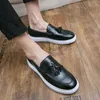 Wołowina ścięgna dno buty ślubne dla mężczyzn okrągły głowy Tassel Mieszkanie Mężczyzna Party Dress Formalna Prom Business Footwear Duży rozmiar: US6.5-US10