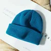 2021 nuovo cappello invernale per donna uomo lavorato a maglia solido berretti spesso caldo cappello di lana da donna cappelli beanie femminili Y21111