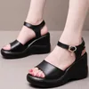 Voor dropship Big Size Fashion Leisure Office Lady Black Platform Comfy Walking High Heel Summer Sandals Wedges schoenen Vrouwjurk