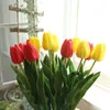 Dekorative Blumenkränze, 10 Stück, Tulpen, künstliche PU-Blume, Latex-Blumenstrauß, fühlt sich echt an, für Hochzeit, Blumendekoration für Zuhause