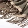 Echarpes CAVME Poncho de laine à capuche avec des glands pour femmes dames châles en couleur café beige hiver chaud 100% laine rayée enveloppes 275S