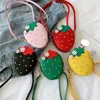 Mini bolsa de frutas para niños, monedero pequeño Kawaii para niña pequeña, caja de cambio de dinero para bebé de fresa