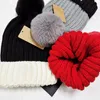 4colors Berretti Cappelli invernali Primavera calda Cross Hairball Style Beanie Man Travel Skullies Designer Chapeu Caps Cotton Ski Caps Hat Keep Warmer Headgear