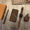 Zestaw 3-częściowy Fashion Telefon dla iPhone 13 Pro Max Mini 11 11pro 11PROMAX 12 12PRO 12PROMAX XS XR XRSMAX PU skórzane AirPods Projektant Suitbandband Suit