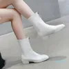 Çizmeler Lüks İngiliz Tarzı Kadınlar Siyah Beyaz Klasik Bootee Düşük Topuklu Lady Güz Kış Katı Ayakkabı Zip Patik