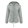 Outdoor Hooded Zipper Jackor Cardigan Vandring Vattentät och Vindskydd Raincoat Coats Kvinnors Camping Varma Ytterkläder