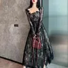 Victorien élégant noir dentelle col carré gothique A-ligne robes midi pour les femmes fête décontracté taille haute robe vestidos 210421