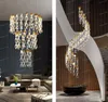 Modern LED Candelabros Luz Indoor Light Creative Light Guide Placa torcida Strip Home Lobby Living Sala Luster