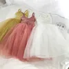 Süße Mädchen Sommer Sling Weste Kleid für Kinder Kinder Gelb Tüll Prinzessin Strick Baumwolle Patch Gaze Kleidung 210529
