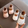 Printemps bébé filles chaussures 2021 enfants princesse fleur décontracté en cuir enfants blanc rose respirant antidérapant Flat3676171