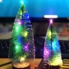 Acquista Ornamento Di Natale Albero Di Natale Luminoso Con Luci A LED Ornamenti Desktop Di Cedro Piccola Vetrina Decorazioni Natalizie