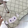 Half maan luxe designer tassen nieuwe co-branded modellen dame mode schouderbakken topkwaliteit hete lederen cross body hasspe letter bruin g hot handtassen omgaan met vrouwen portemonnee