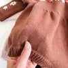 生まれた男の子の女の子刺繍ジャンプスーツ服秋冬の赤ちゃんのロンパースニット長袖の子供210429