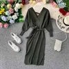 Fashion Sexy V Neck Slim Waist Lace Up Mid Long Pull Femme Elegant Party Open Back Autumn Winter Sweater Dress 46787 210422