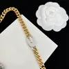 Collana da donna di design Collana di perle Collane da donna Diamanti Lettera Semplice lusso Elegante catena dorata Moda Jariser7412224