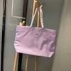 Dames Schoudertassen 2021 Herfst Nieuwe Mode Tote Bag Hoogwaardige Soild Nylon Winkelen-Bags Beroemde luxe ontwerpers Hoge capaciteit Maat: 38 * 16 * 32 cm