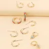 Lussuosi diamanti artificiali fascino cinque stile doratura del cerchio intarsiato strass due colori opzionali all'ingrosso per set