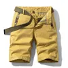 Pantaloncini da uomo 2021 Moda Tinta unita Classico Modello di cucitura Pantaloni da spiaggia Pantaloncini militari casual da uomo Bermuda da uomo H1210