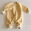 Autumn And Winter Baby Jumpsuit Stripe Plush Fashion Simplicity Leisure Thickening Boys Girls Clothes 220106