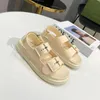 2021 Designer Damen Sandale mit Mini Strap Schnalle Gummi Sohle Platform Sandalen Candy Cartoons Slides Summer Beach Casual Shoes Box