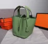 2021 Women Totes Handbag مصممون فاخرون حقائب الخضار سلة الكتف مع العدد التسلسلي