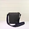 523599 Moda Cuero genuino Diseñadores de lujo de primera calidad Mujeres para hombre Bolsa de hombro Bolsa de mensajero Letras clásicas Crossbody202i