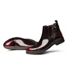 Fashion noir / vin Red Mens Chaussures décontractées Bottes de cheville mâle en cuir breveté avec boucle