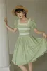 Vintage grön bomull fyrkantig nacke tunika klänning kvinnor puff ärm passform och flare kort koreansk sommar 210427