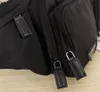 2021 Unisex czarna nylonowa torba do talii sportowej Uruchomienie wielofunkcyjna wodoodporna przenośna moda swobodna zmiana Messenger Backp22v