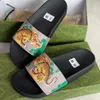2021 heren flip flops gestreepte dia's sandalen hoge kwaliteit bedrukte bloem antislip slippers vrouwen holle strand sandaal met doos 311