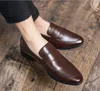 男性フルビンテージイタリアのデザインビジネスレザードレスシューズハンドメイドオックスフォード豪華な靴
