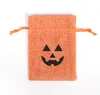50PC / Pack Halloween Party Present Wrap Bat Pumpkin Skull Linne Burlap Candy Drawstring Bag Pocket-Treat Snacks Väskor Cookie Pouch Kids Trick Eller Treat Decor Sn2900
