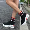 Botas Mujeres Stright Knited Sock Light Platform Well Heels Tobles Mujer 2021 Spring Ladies Sneakers Slip on Femenino Zapatos