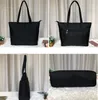 2021新しいファッション買い物袋ハイレザーナイロンレディースハンドバッグ大容量の女性のショルダーメッセンジャーバッグ2色の財布