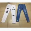 Mens byxor jeans män rippade patched badge målade jeans rakt smal passform hip hop casual denim jean för man brutna hål pojkar x0621